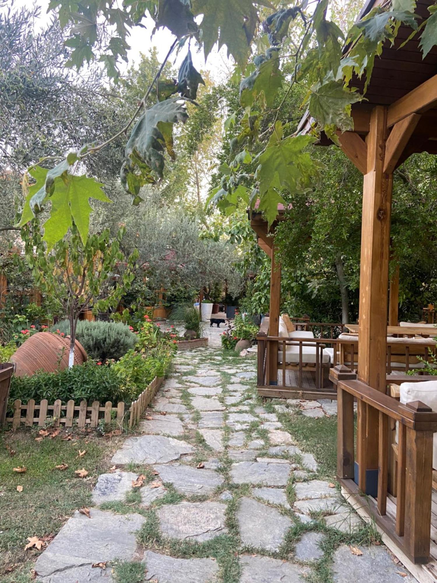 Pavelin Yeri Otel Edremit  Exterior foto